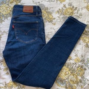Levi’s 721 high rise skinny 27